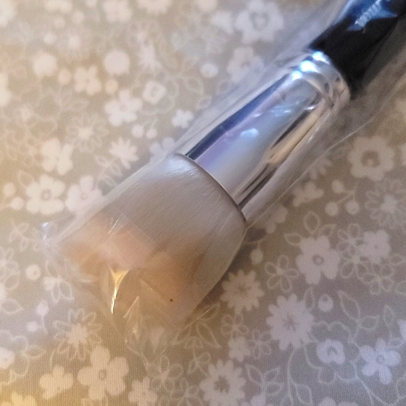YBF Dual Ended Makeup Brush - Picture 2 of 4